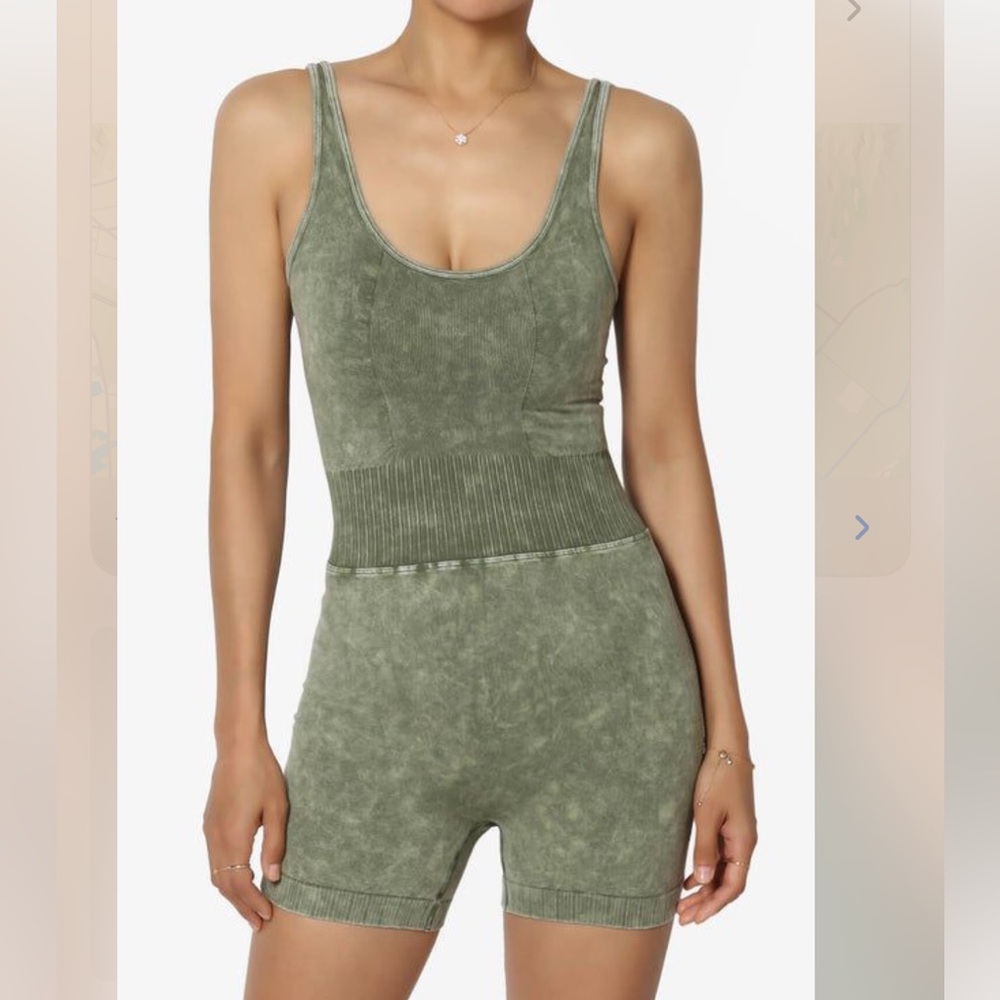 Zenana Outfitters Olive Green Ribbed Romper - Preloved